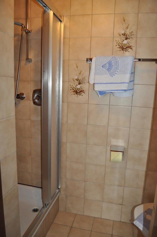 Haus Tina Daire Bach  Oda fotoğraf